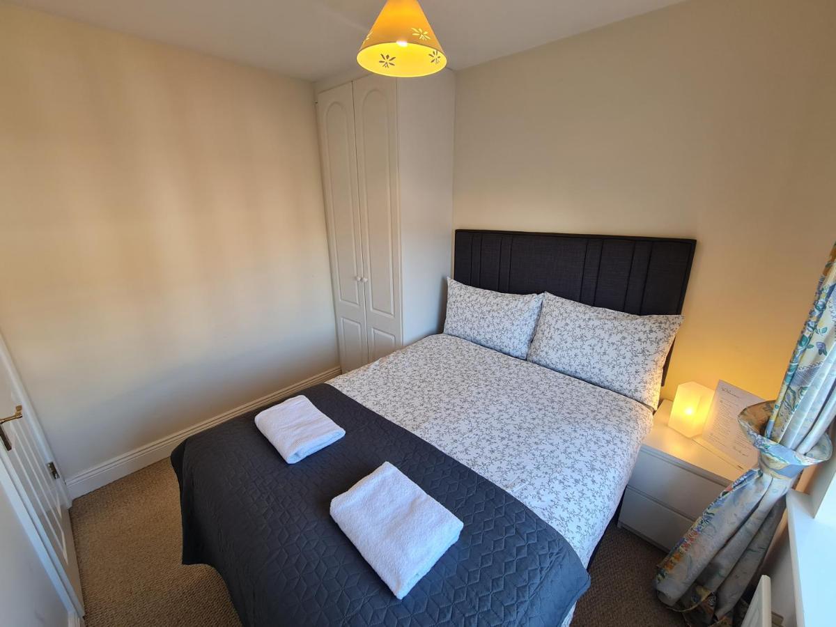 2 Cosy Bedrooms In A 3 Bed Home Tyrrelstown Eksteriør bilde